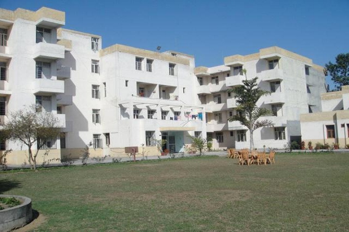 https://cache.careers360.mobi/media/colleges/social-media/media-gallery/8847/2020/9/30/Campus View of Apeejay Institute of Management Technical Campus Jalandhar_Campus-View.jpg